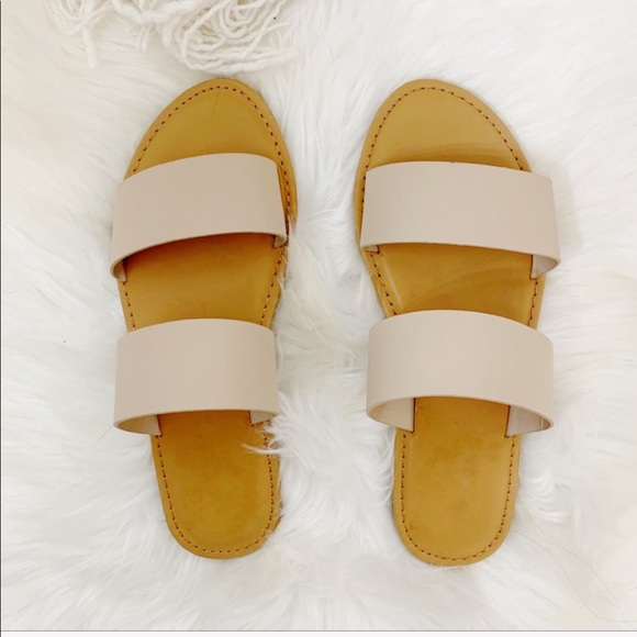 NEW Karlie Sandal- in Nude - Picture 2 of 5